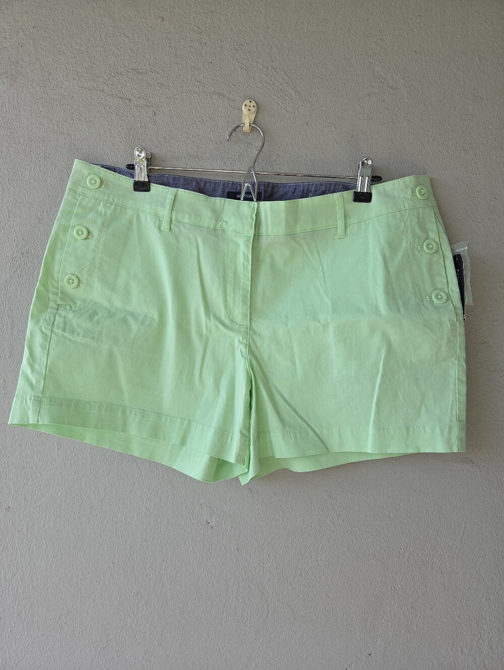Nautica Chino Shorts Side Button Detail Sz 16  Green NWT 4" Inseam